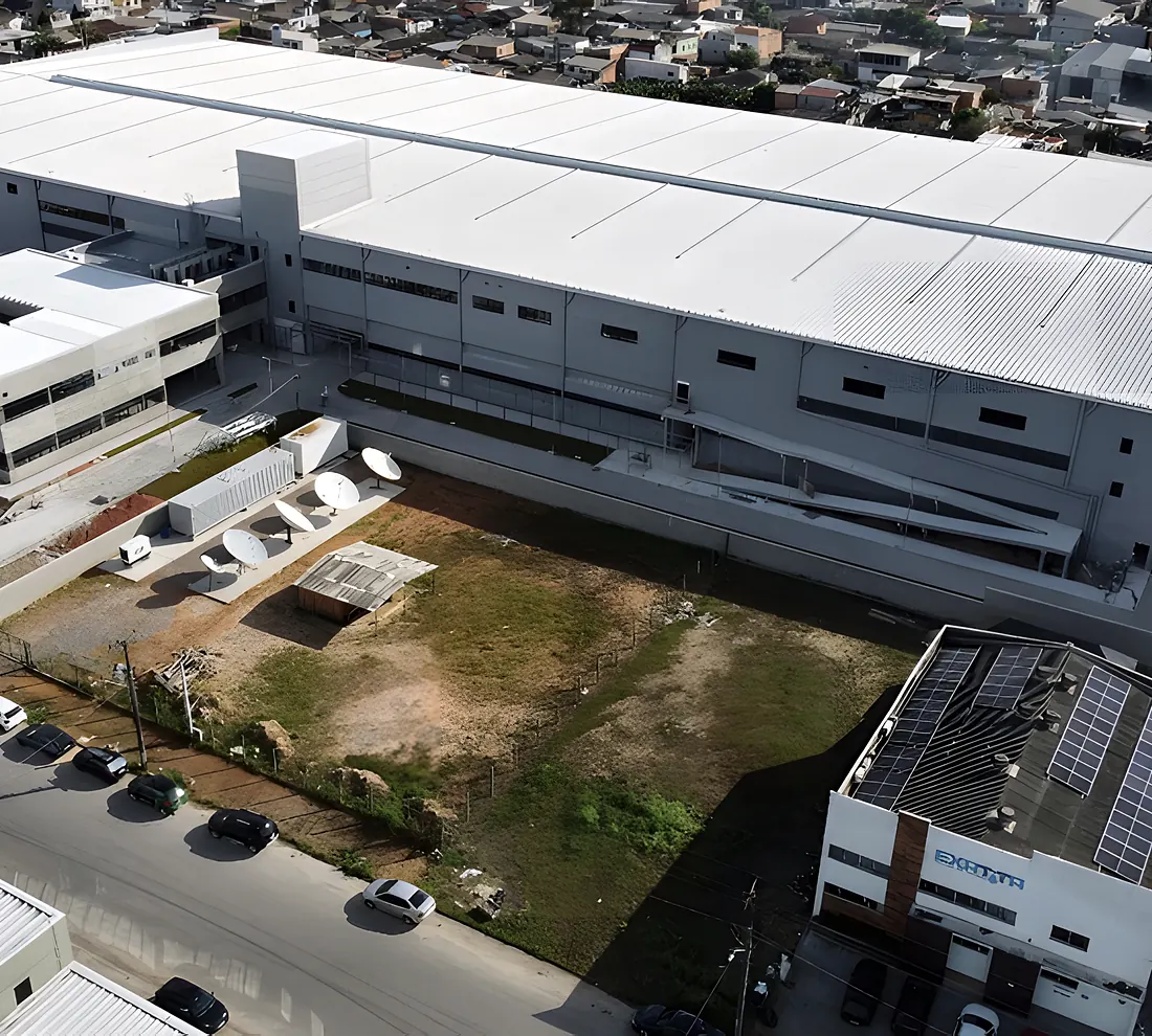 Vista aérea da unidade industrial da Olsen